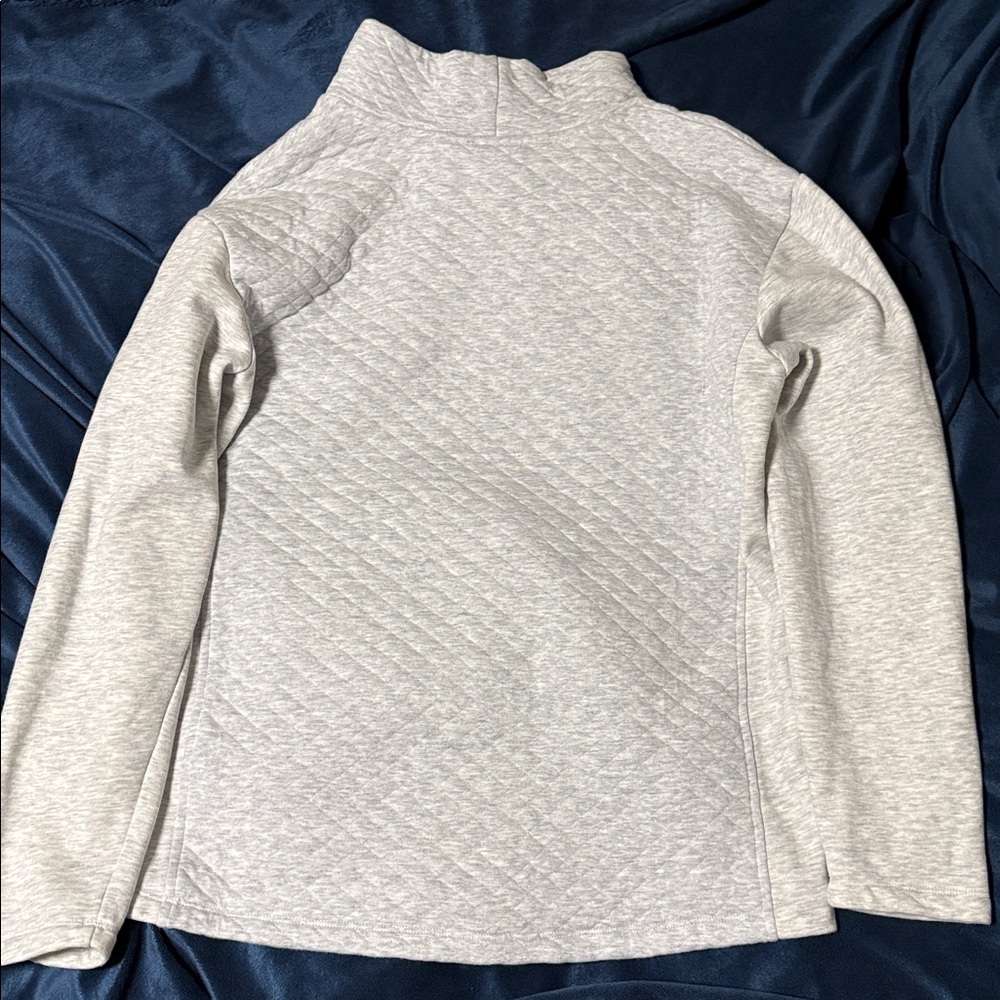 L.L. Bean Light Gray Quilted funnel neck Swearshirt - Picture 2 of 4